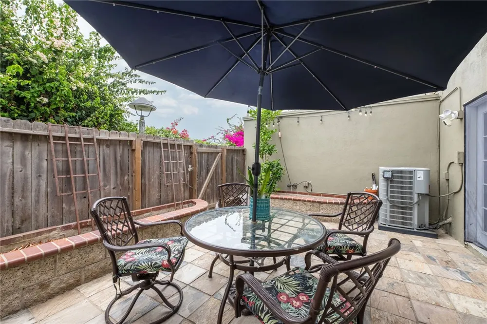 4792 Larwin Avenue Cypress, CA 90630