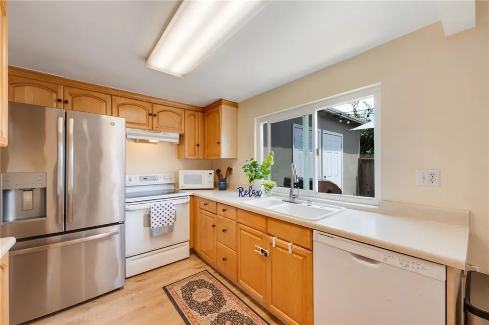 4792 Larwin Avenue Cypress, CA 90630