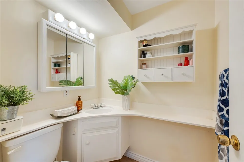 4792 Larwin Avenue Cypress, CA 90630
