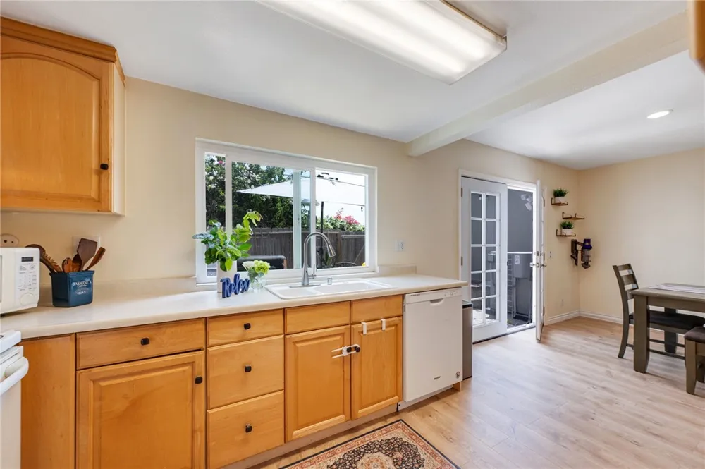 4792 Larwin Avenue Cypress, CA 90630