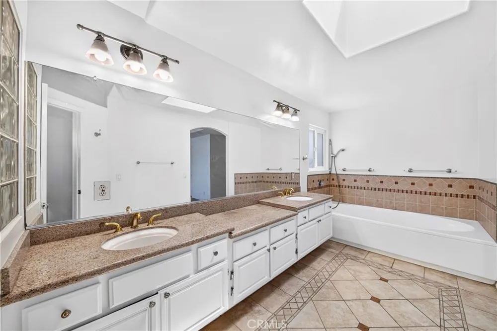 22330 Meyler Street #3 Torrance, CA 90502