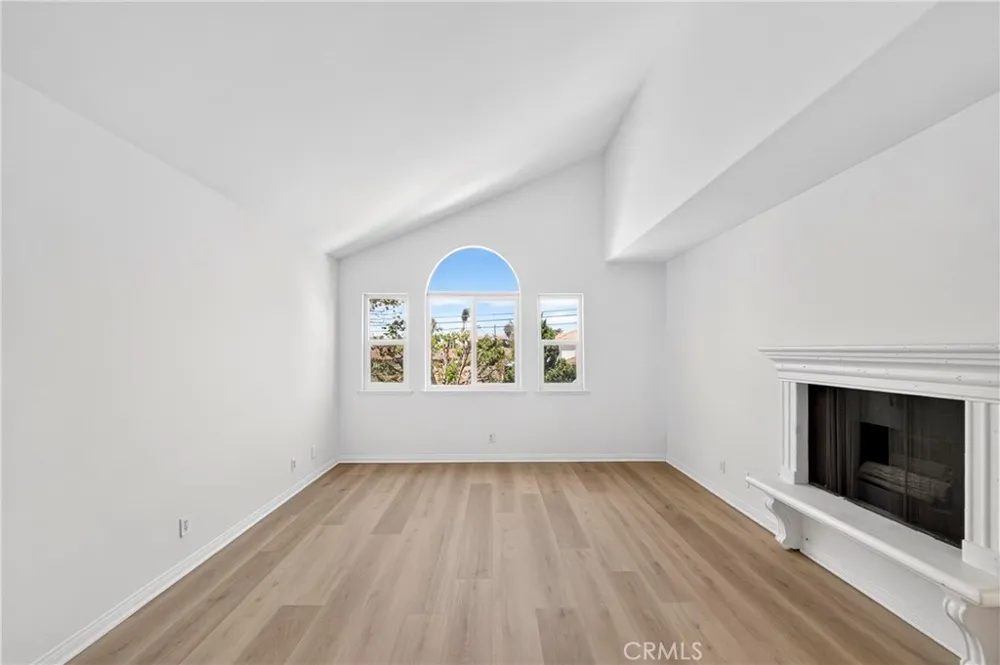 22330 Meyler Street #3 Torrance, CA 90502
