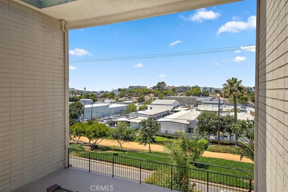 1600 Ardmore #234 Hermosa Beach, CA 90254