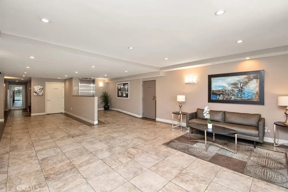1600 Ardmore #234 Hermosa Beach, CA 90254