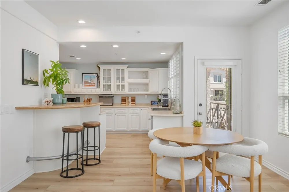 5439 Marine Avenue Hawthorne, CA 90260