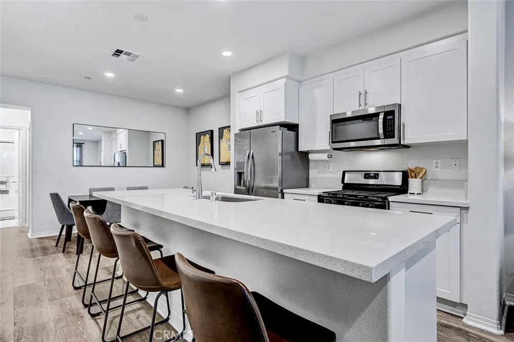 629 S Kinney Anaheim, CA 92805