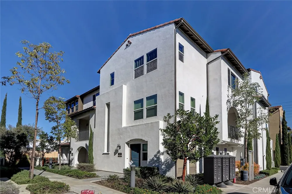 629 S Kinney Anaheim, CA 92805