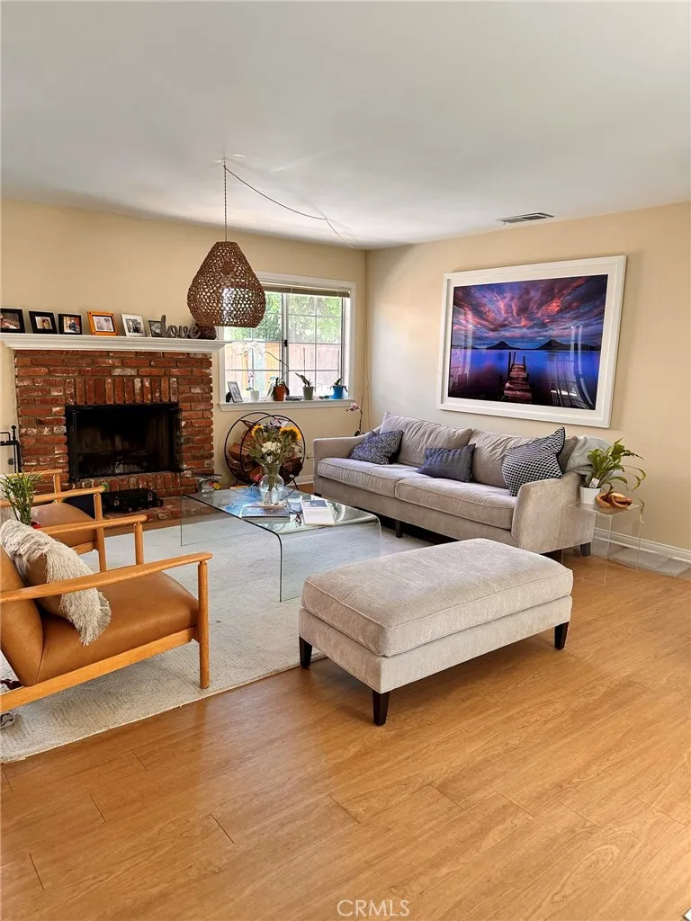 2219 Gates Redondo Beach, CA 90278