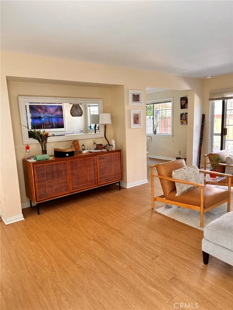 2219 Gates Redondo Beach, CA 90278