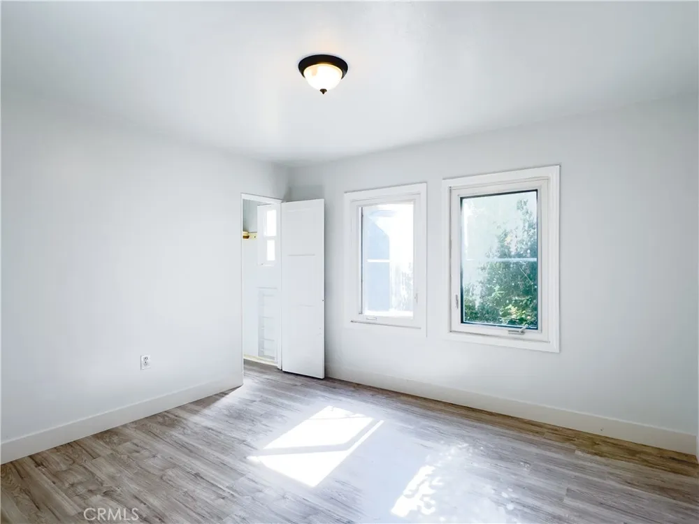 335 W Hillcrest Boulevard Inglewood, CA 90301