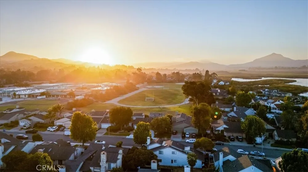 1260 Laguna Lane San Luis Obispo, CA 93405