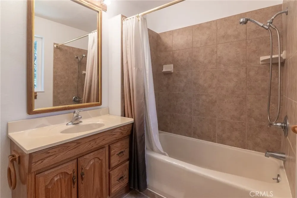 17653 Cougar Court Weed, CA 96094