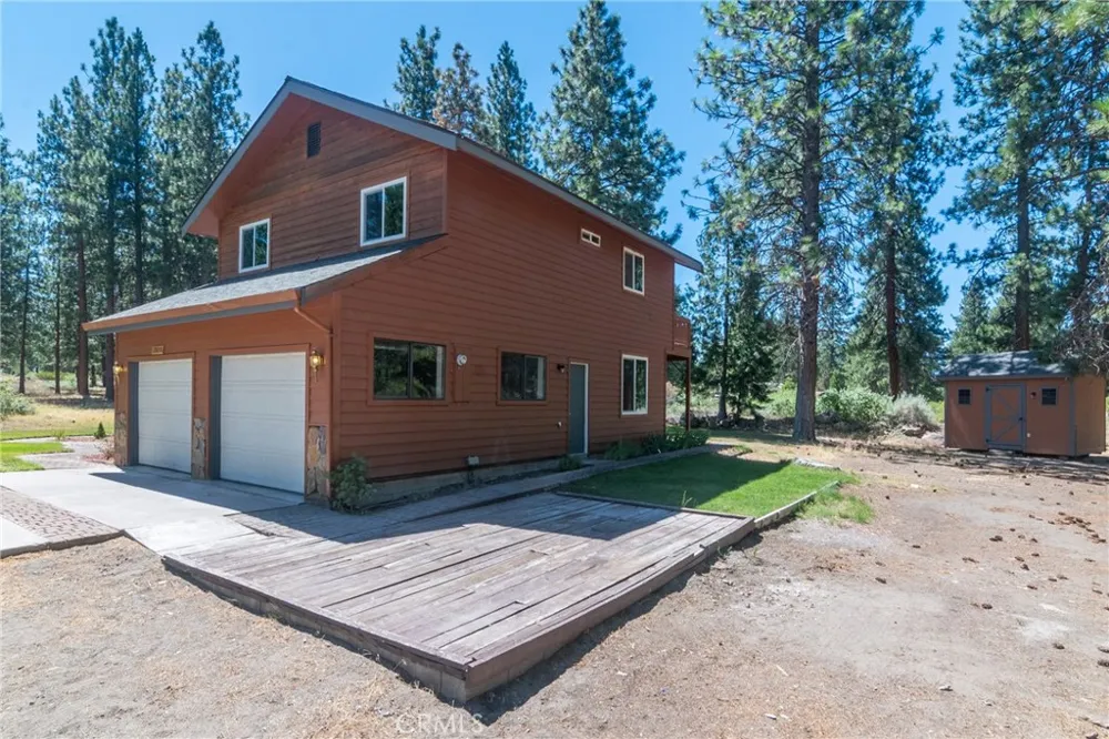 17653 Cougar Court Weed, CA 96094