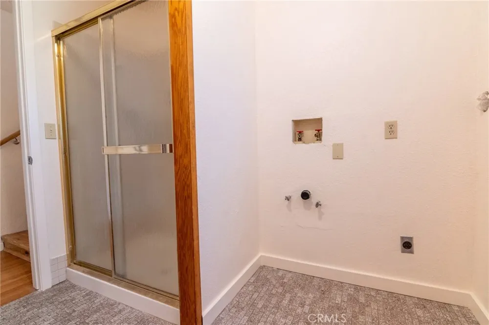 17653 Cougar Court Weed, CA 96094