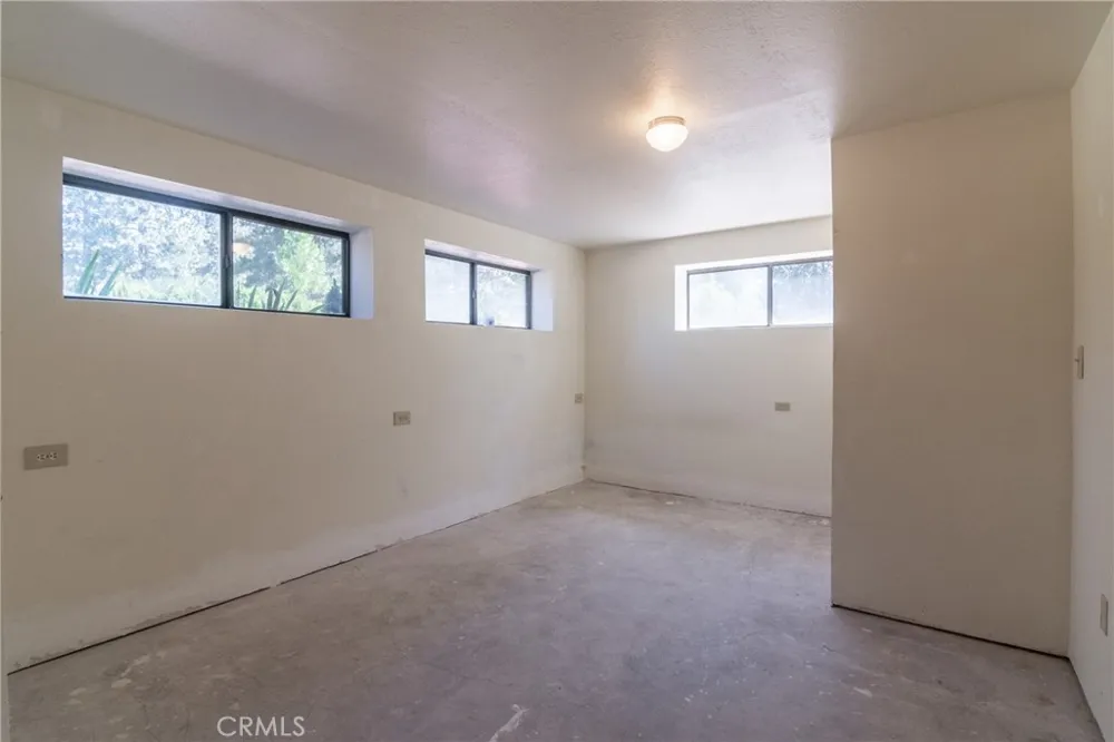 17653 Cougar Court Weed, CA 96094
