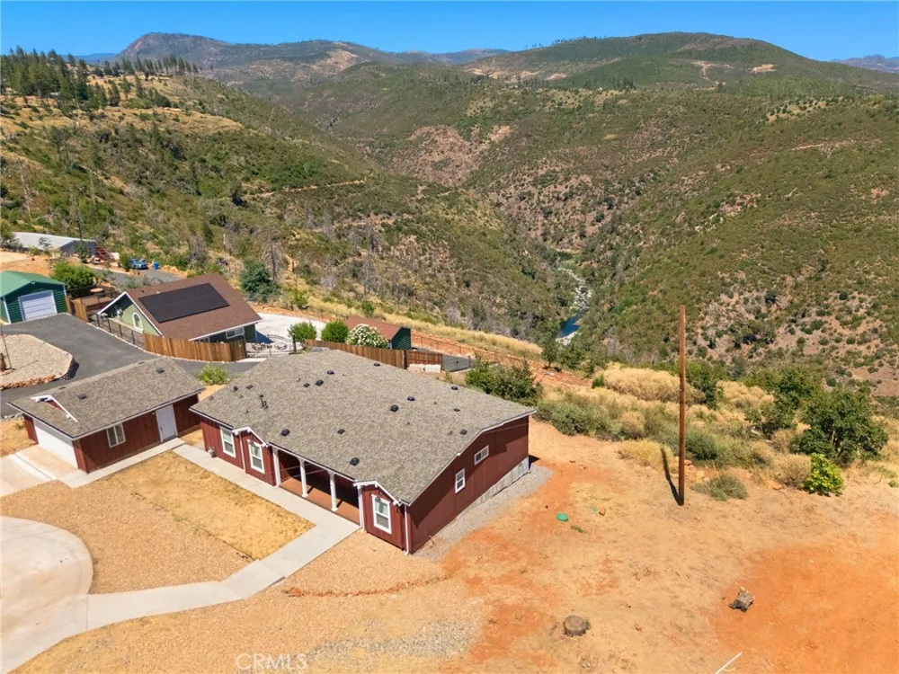 5550 Feather River Place Paradise, CA 95969