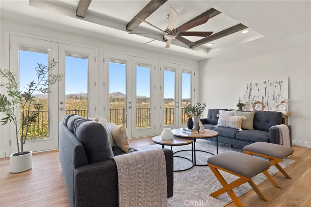 5550 Feather River Place Paradise, CA 95969