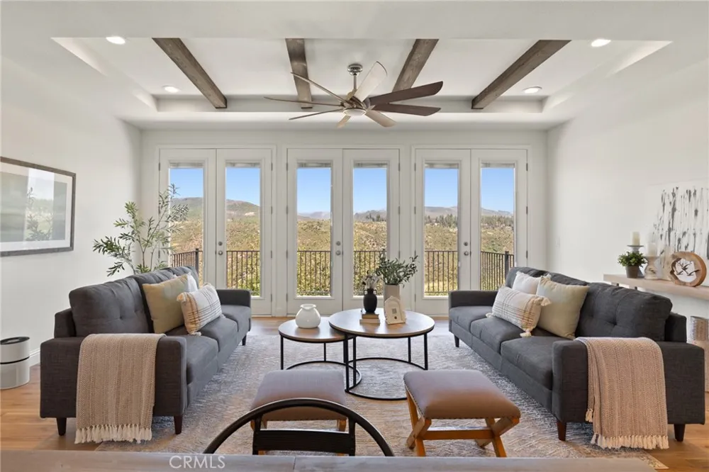 5550 Feather River Place Paradise, CA 95969