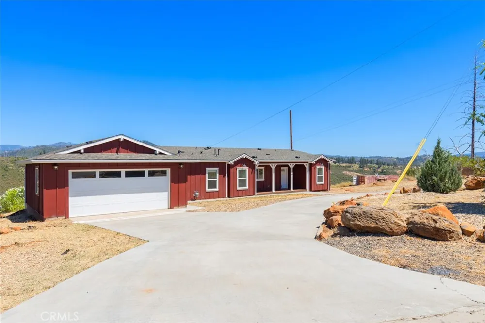 5550 Feather River Place Paradise, CA 95969