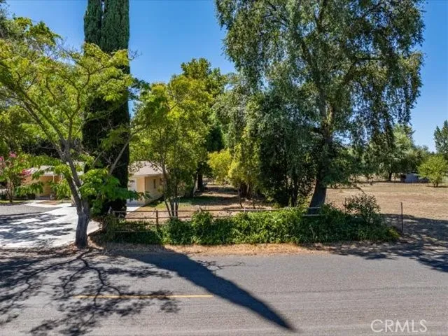25125 68th Avenue Los Molinos, CA 96055