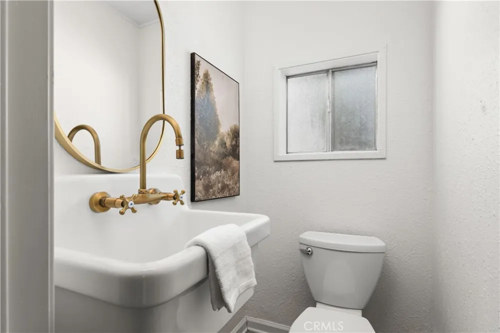 1920 W Sacramento Chico, CA 95926