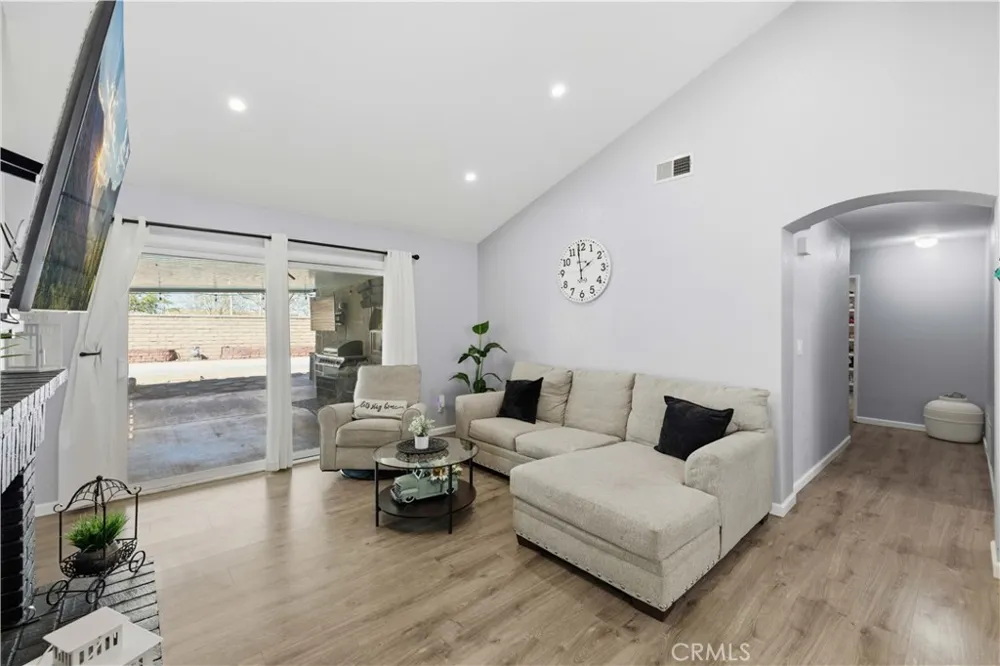 2709 Sandstone Court Palmdale, CA 93551
