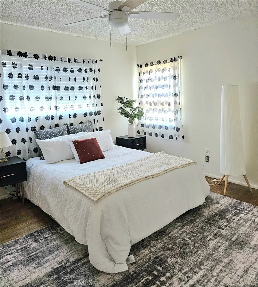 938 S Tajauta Avenue Compton, CA 90220