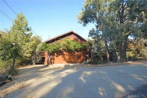 15808 Zurich Way