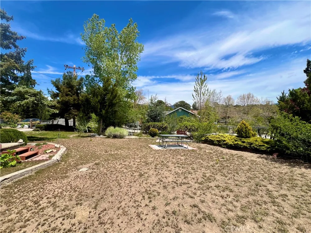 1005 Condor Court Frazier Park, CA 93225