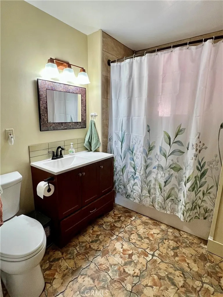 1005 Condor Court Frazier Park, CA 93225