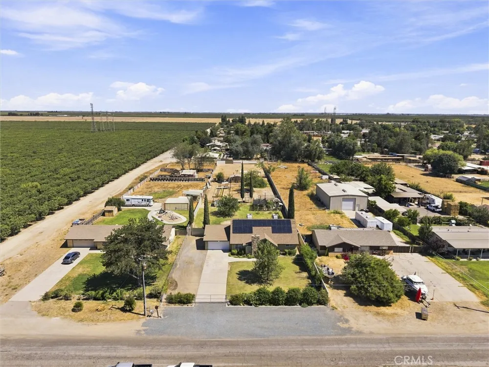 30932 Sidding Bakersfield, CA 93314