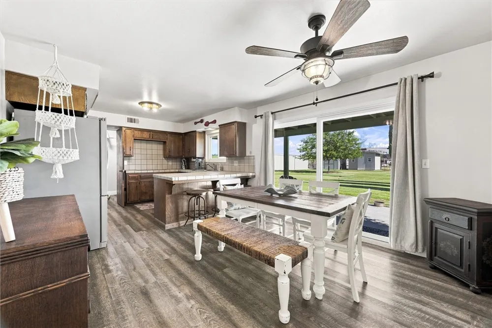 30932 Sidding Bakersfield, CA 93314
