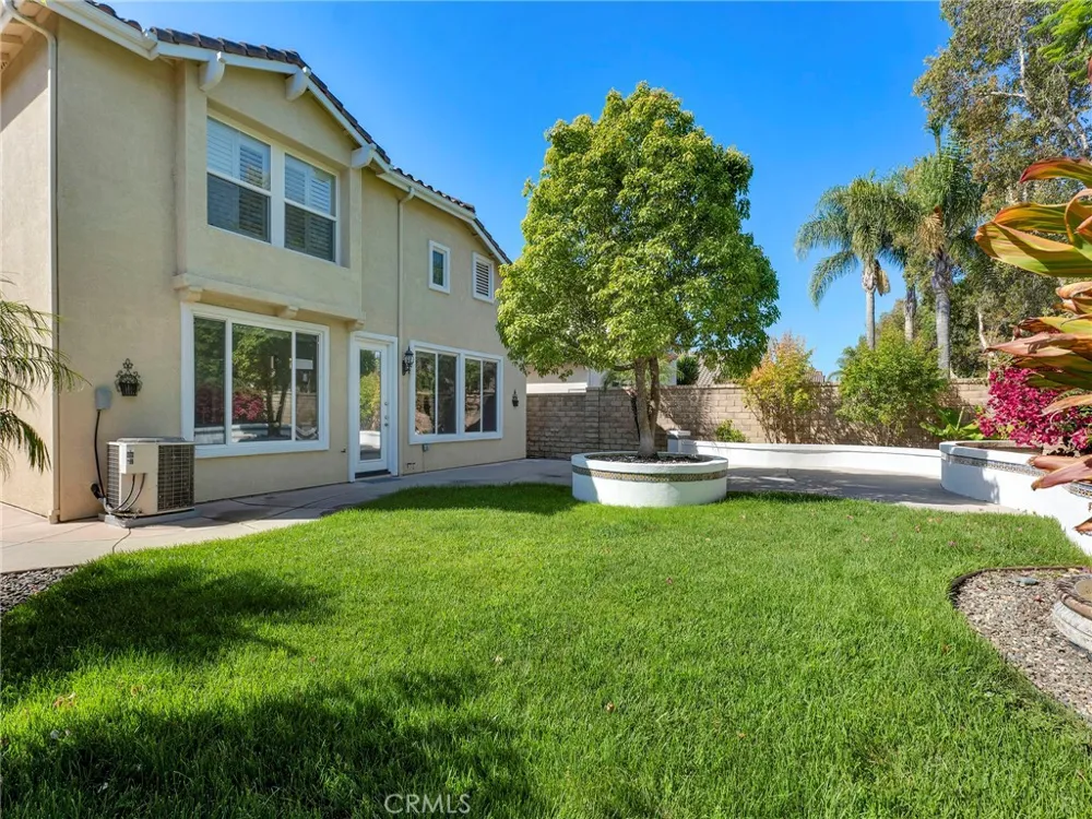 1765 Via Pajaro Camarillo, CA 93012