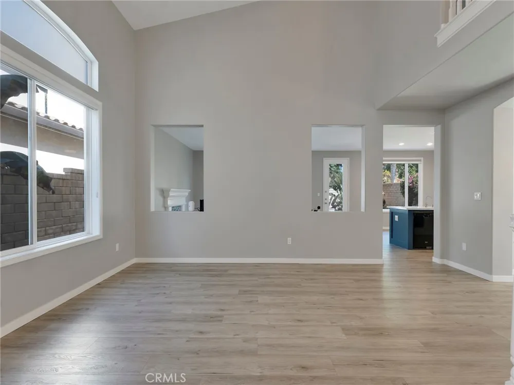 1765 Via Pajaro Camarillo, CA 93012
