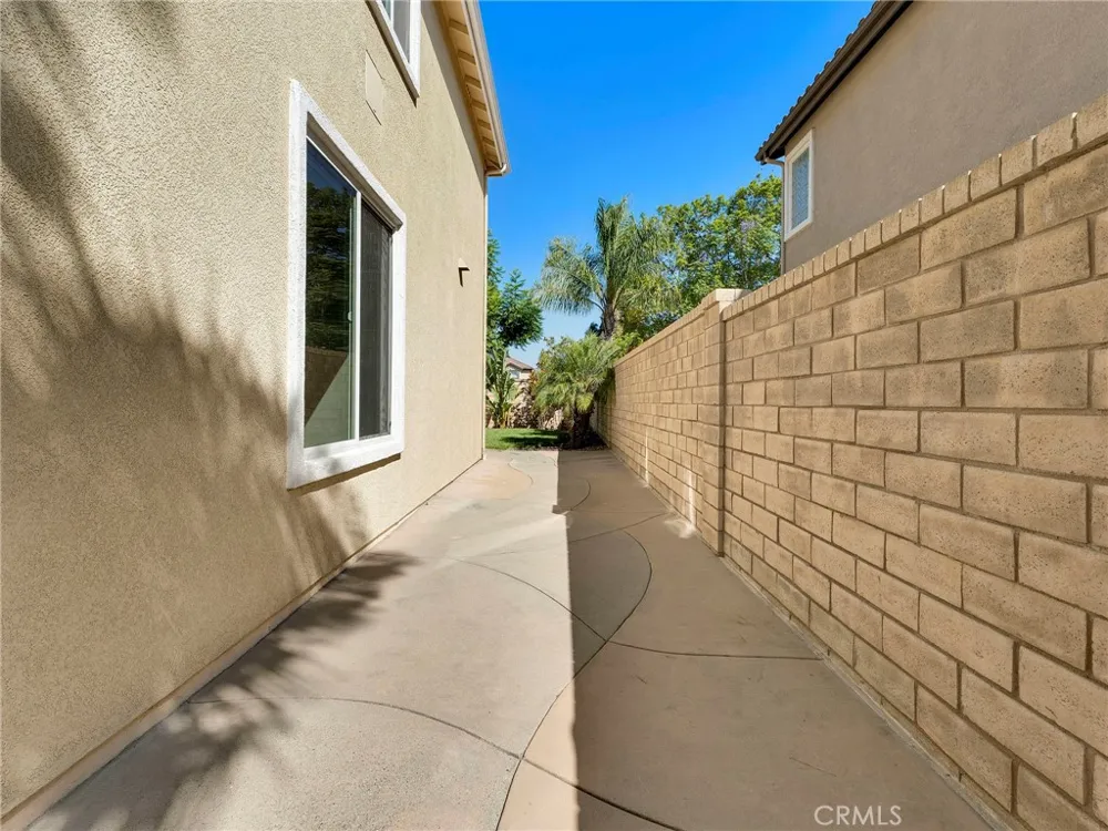 1765 Via Pajaro Camarillo, CA 93012