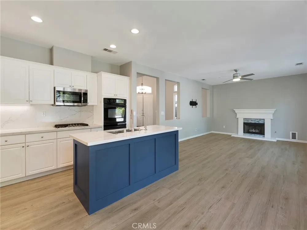 1765 Via Pajaro Camarillo, CA 93012