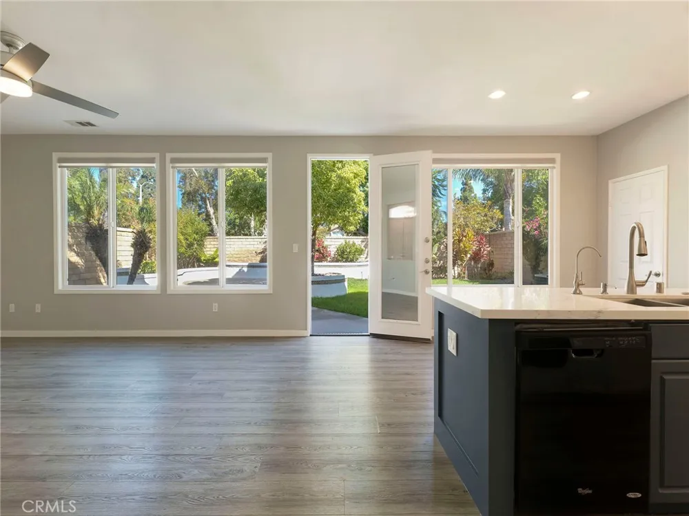 1765 Via Pajaro Camarillo, CA 93012