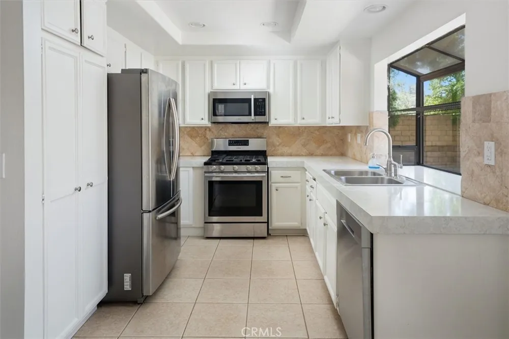 15247 Monroe Avenue Moorpark, CA 93021
