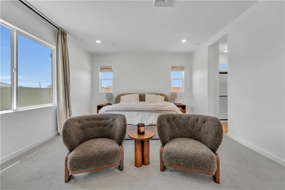 3230 Emerald Ln Lancaster, CA 93535