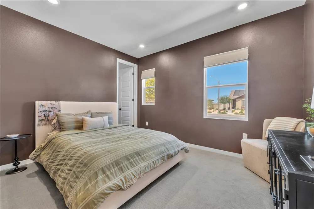 3230 Emerald Ln Lancaster, CA 93535