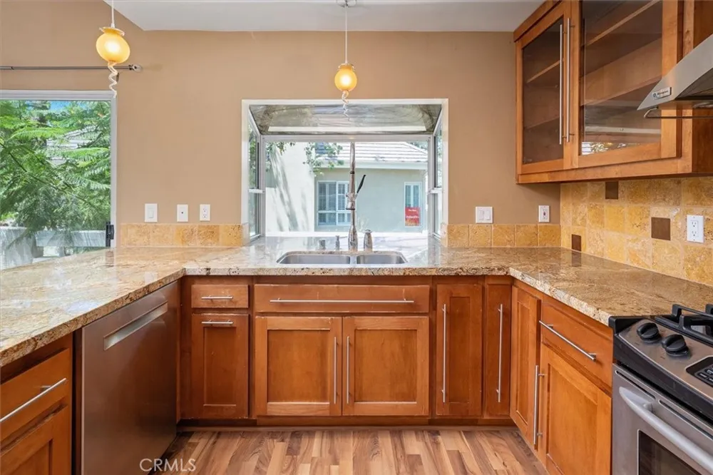 26105 Mcbean Pkwy Unit 64 Valencia, CA 91355