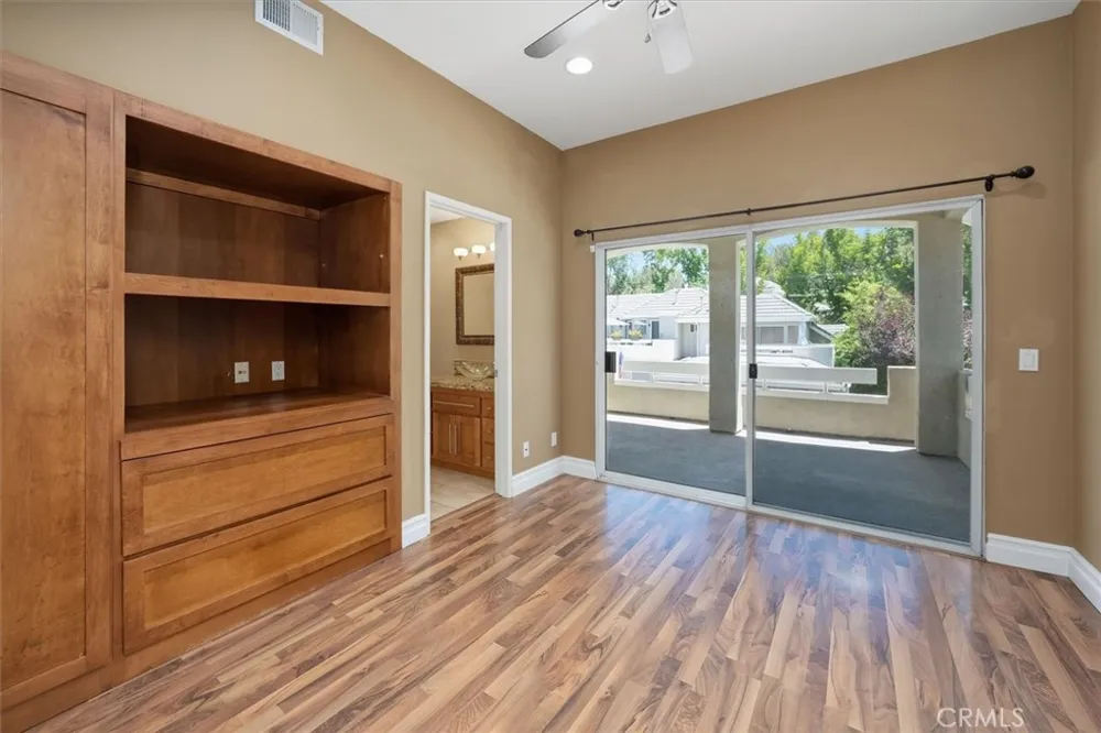 26105 Mcbean Pkwy Unit 64 Valencia, CA 91355