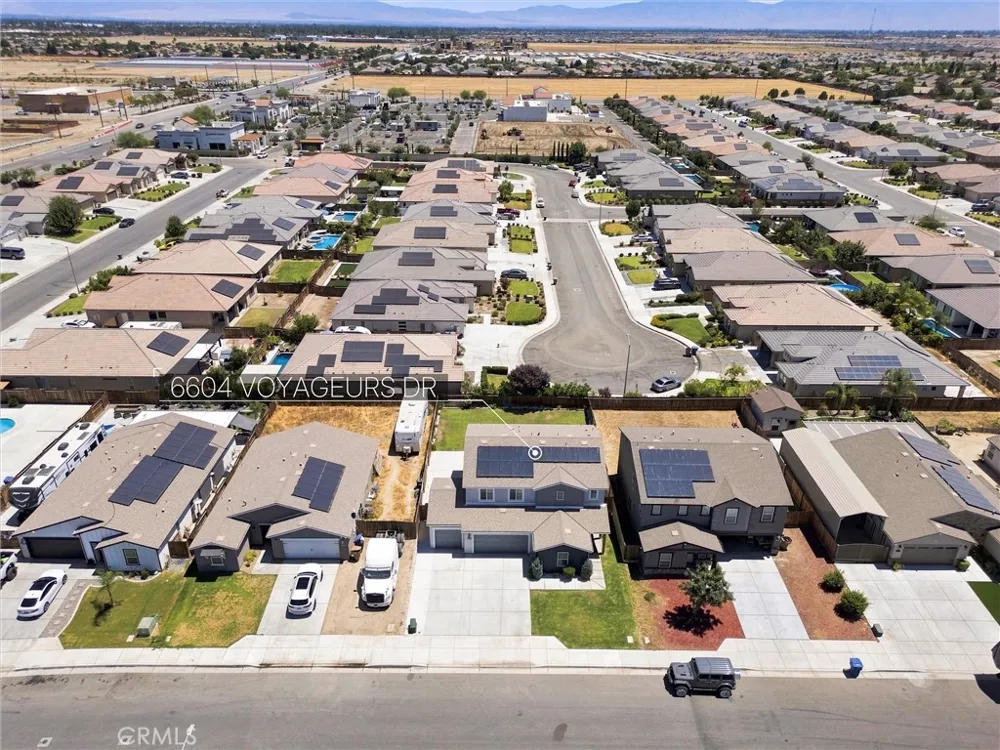 6604 Voyageurs Drive Bakersfield, CA 93311