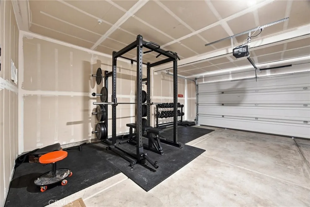 6604 Voyageurs Drive Bakersfield, CA 93311