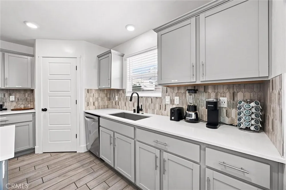 6604 Voyageurs Drive Bakersfield, CA 93311