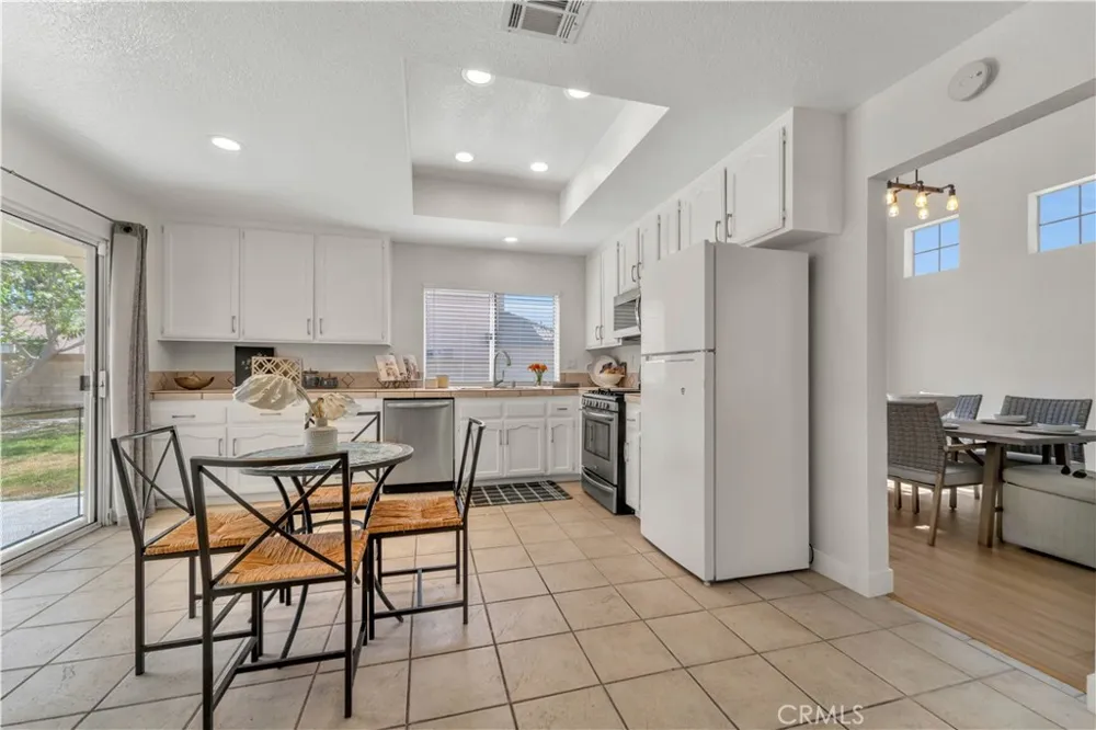 44351 Shad Lancaster, CA 93536