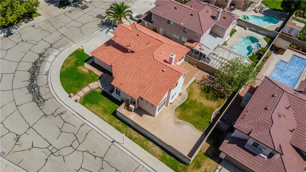 44351 Shad Lancaster, CA 93536