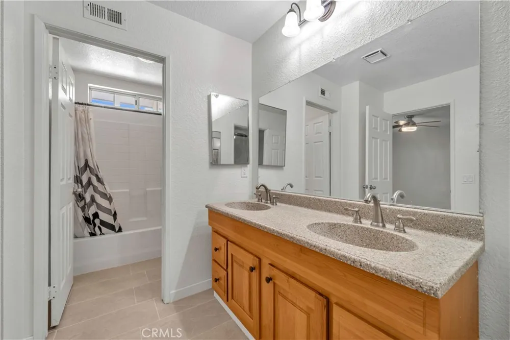 44351 Shad Lancaster, CA 93536
