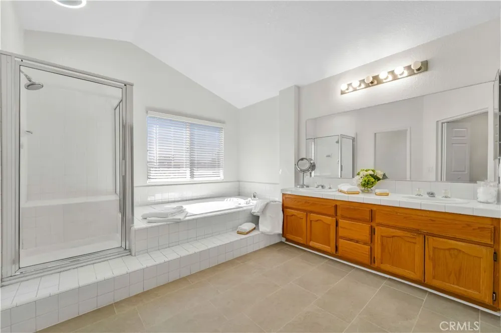 44351 Shad Lancaster, CA 93536