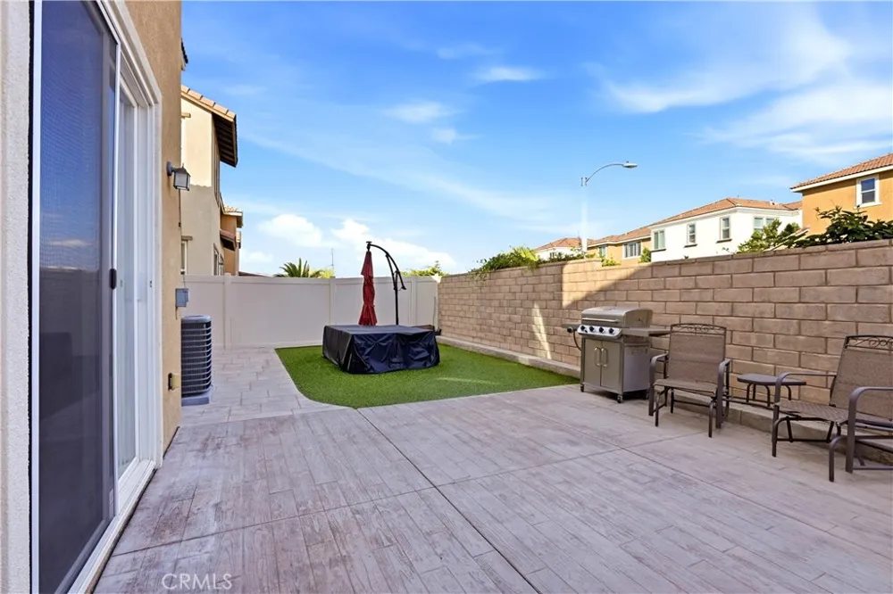 19718 Kamm Court Canyon Country, CA 91351